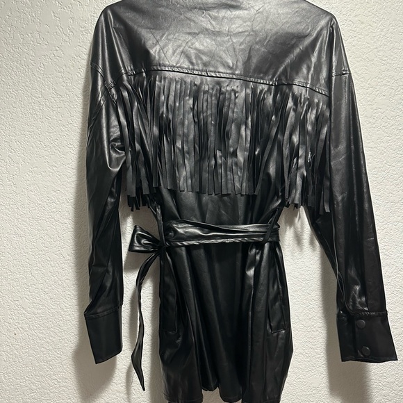 Vintage style SHEIN Black Faux Leather Fringe Belted Jacket - Picture 15 of 16